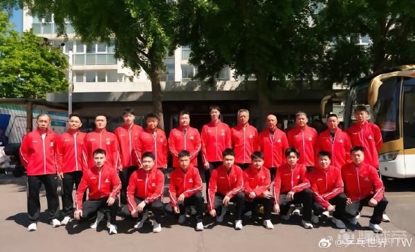 国乒出发世乒赛，男队教练王皓称队伍伤病康复情况良好