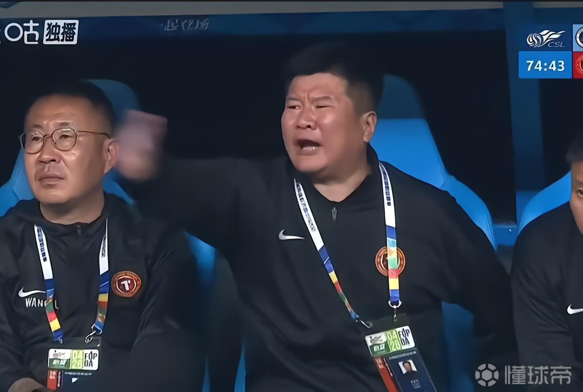 辽媒：铁人攻防两端暴露的顽疾亟待解决，热菲尼奥很令人失望