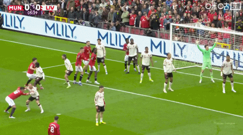 英超-曼联3-2双杀利物浦 库尼亚谢什科破门梅努制胜