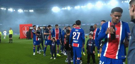 半场：巴黎0-0布雷斯特，卢卡斯远射造险