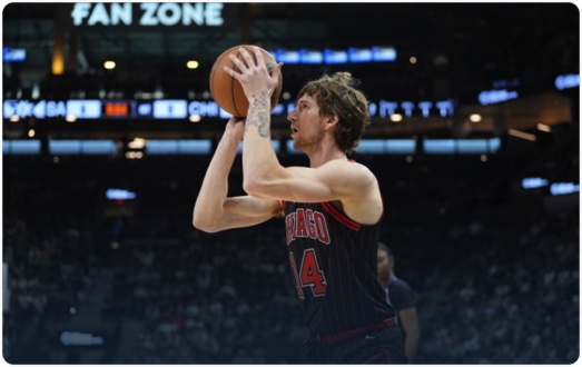 10月15日 NBA季前赛 公牛vs雄鹿 全场录像回放