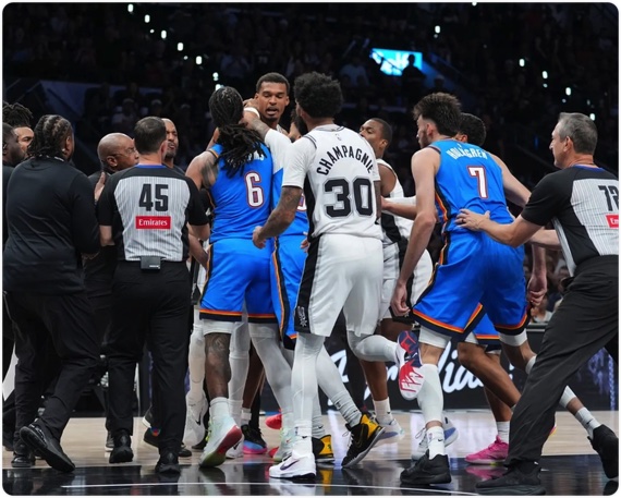 10月21日 NBA常规赛揭幕战 雷霆vs马刺 全场录像回放